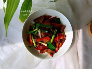 11、#猪五花肉#胡萝卜回锅肉,成品。