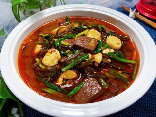 30、香辣鸭血,成品