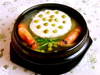 24、冬日暖心菜  荷塘月色,这道荷塘月色鲜香适宜，清淡爽口，无油低盐，营养丰富，颜值爆表~