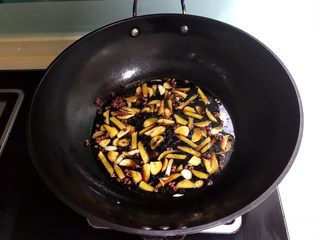 21、#爽口凉菜#炝拌时蔬小菜,烧开后关火,晾凉