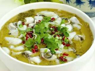 11、江湖酸菜鱼,颜色鲜艳，即可出炉