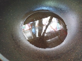 8、辣炒菜苔,起锅烧油