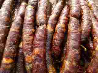 10、美味羊肉香肠,晾晒干的羊肉香肠
