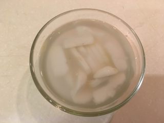 3、罗汉斋,泡水先