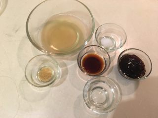 18、罗汉斋,调味料：汤汁、盐、糖、酱油、蚝油、米酒