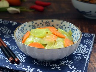 13、厨房挑战+素菜+清炒莴笋片,成品图