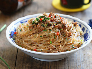 12、蚂蚁上树,盛起