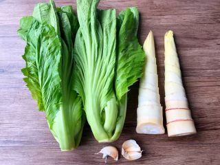 1、芥菜炒笋,食材合影