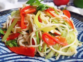 13、凉拌三鲜丝,完成啦！