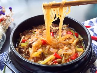 18、无肉不欢之鸡杂粉条,色香味俱全????!开动!