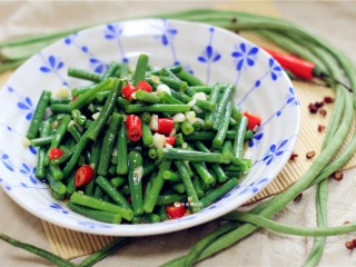 10、响油豇豆,这道菜非常爽口，非常下饭。