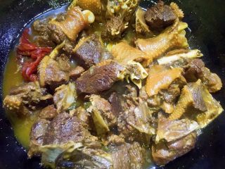 13、铁锅炖大鹅,收浓汤汁