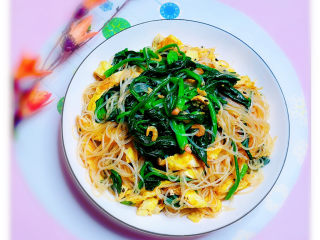 20、凉拌菠菜粉丝,凉拌菠菜粉丝，完成啦！！！
