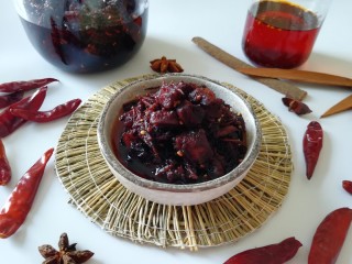 17、菌菇素辣酱,超级好吃的菌菇素辣酱。