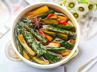 17、低脂零卡的秘制腌黄瓜,喜欢的一定要试试。