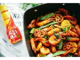 16、麻辣干锅虾,相机先吃,满满的食欲,我能吃三碗饭