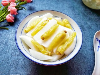 14、泡椒萝卜条,成品。