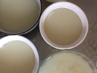 7、四川凉糕,这个量装了大大小小5碗