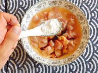 5、最适合用勺子吃的菜——宫保鸡丁,淀粉；