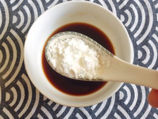 10、最适合用勺子吃的菜——宫保鸡丁,淀粉；