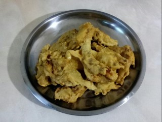 9、椒香小黄鱼,炸酥脆的小黄鱼。