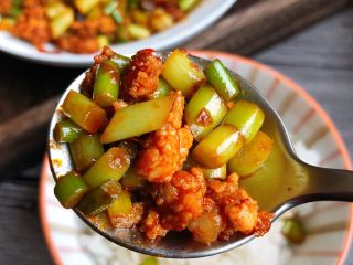 13、蒜苔炒肉沫,好下饭