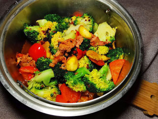 19、干锅西兰花,成品图