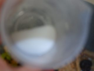 14、糖醋素排骨,最后加入水淀粉勾芡。