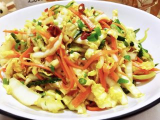 34、吉祥蔬菜三宝➕炝拌三彩白菜丝,成品