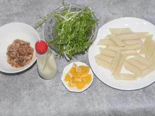 11、金枪鱼通心粉沙拉,所有食材大集合