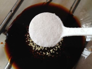 6、糖醋莲藕,盐一小勺