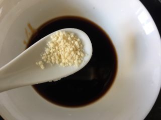 10、醋溜大白菜,少许鸡精