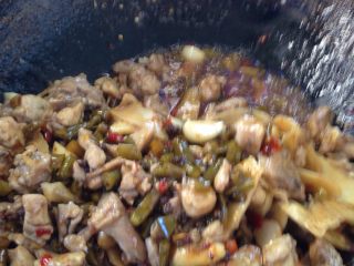 14、泡椒兔,下兔子肉炒！