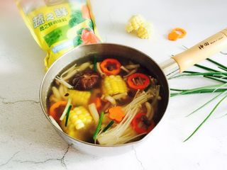 17、低脂菌菇汤,一份低脂菌菇汤大功告成