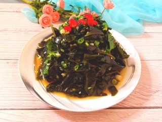 19、凉拌海藻菜,成品图