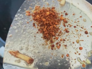 10、干煸豇豆,加点辣椒蘸面