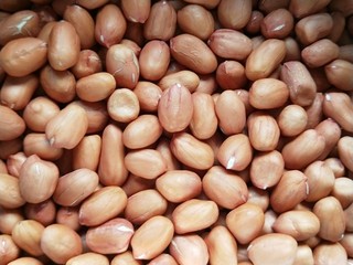 1、酒鬼花生,准备花生