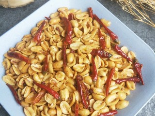 13、酒鬼花生,开吃~来上一瓶啤酒，绝配呀！