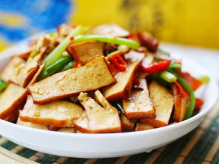 9、美食丨超级无敌下饭家常菜 芹菜香干&nbsp;～,成品。