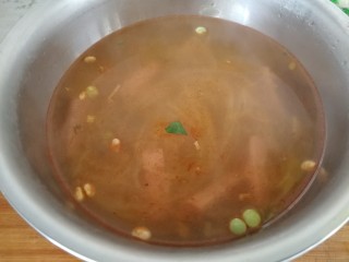 9、四川火锅粉&手工鲜粉,加一碗100度开水冲泡。