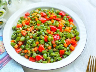 15、简单好吃的炒四季豆,超下饭。