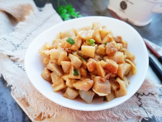 14、糖醋藕丁,酸甜脆爽！