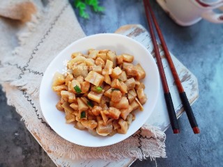 15、糖醋藕丁,小朋友特别喜欢吃！