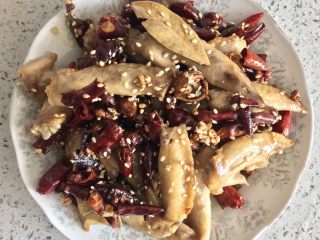 15、独家香辣鸡翅尖,最后附上一张成品图