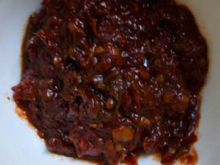 5、四川土豆烧鸡,准备豆瓣