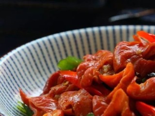 13、麻辣肥肠,麻辣、下饭的小酒菜