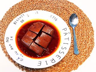 21、红油猪血豆腐,红油猪血豆腐解毒清肠，营养丰富，口感细腻，香辣适宜~