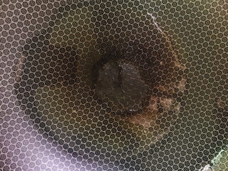 5、醋溜藕片,热锅冷油