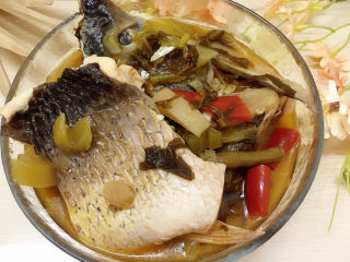 11、泡菜鱼,完全入味后装入碗中
