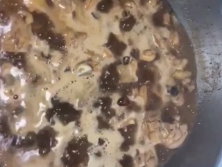 9、黄焖鸡,开锅烧十分钟